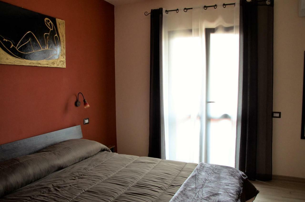 Artista B&B Cabras Ngoại thất bức ảnh